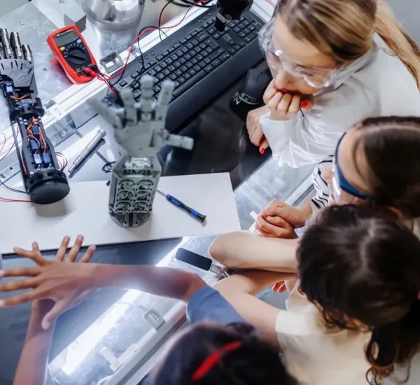 Home 1 robotics-in-school